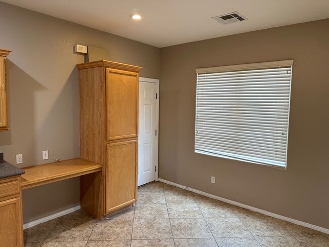 Photo - Single story town home with 3 bedrooms and 2 bath in Summerlin