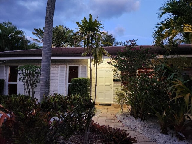 Photo - 5760 NE 27th Ave