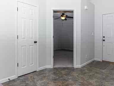 Photo - 2409 Fleming Dr