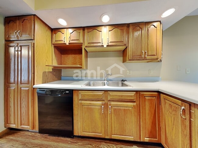 Photo - 1155 Arlie Ct