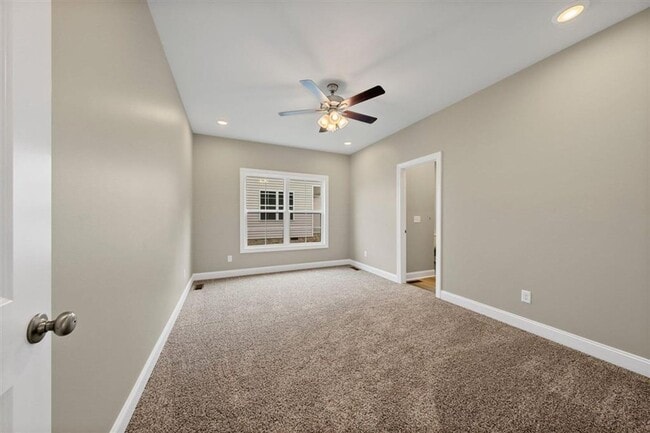 Photo - 2755 Cedrus Ave