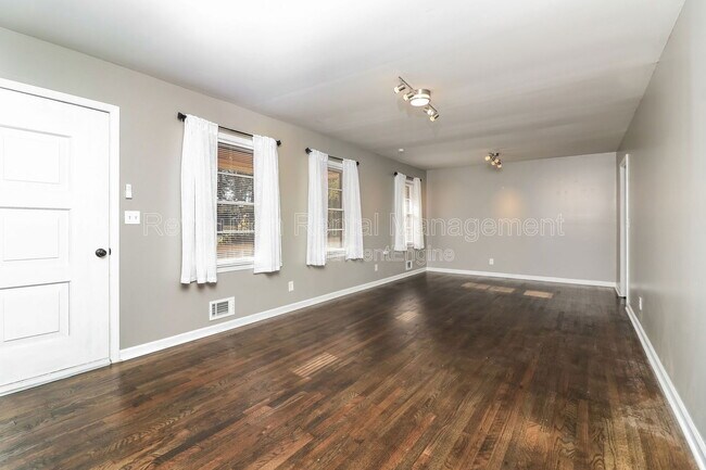 Photo - 24 Chestnut Dr