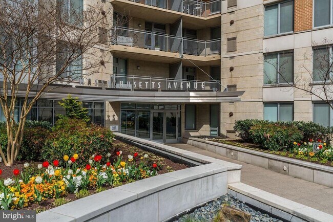 Building Photo - 555 Massachusetts Ave NW Unit 917 Rental