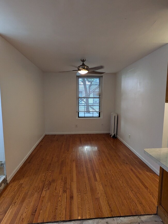 Photo - 21-16 35th St Unit 1B