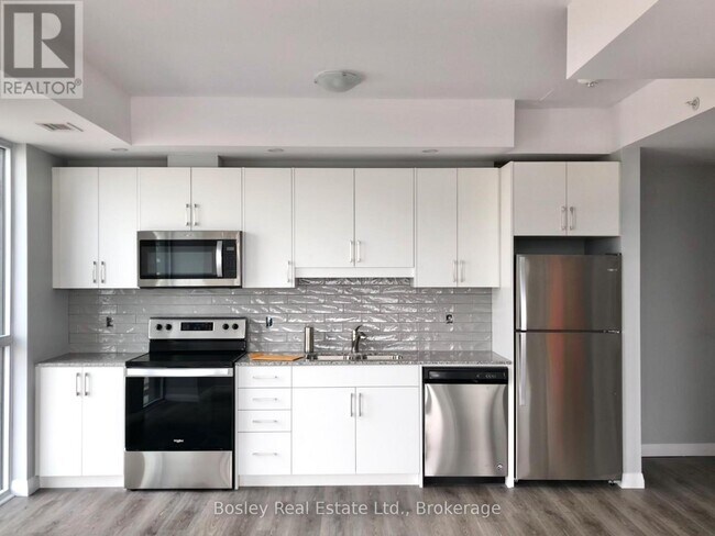 Photo - 60 Charles St W Unit 1110