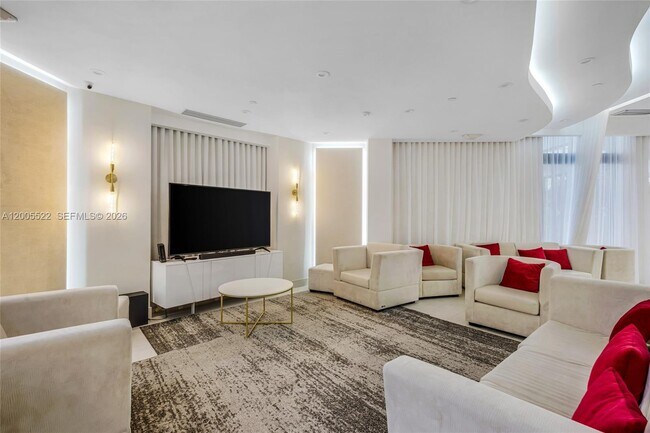 Photo - 3610 Yacht Club Dr Unit 1016