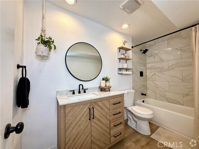 Building Photo - 9116 Marina Pacifica Dr N Rental