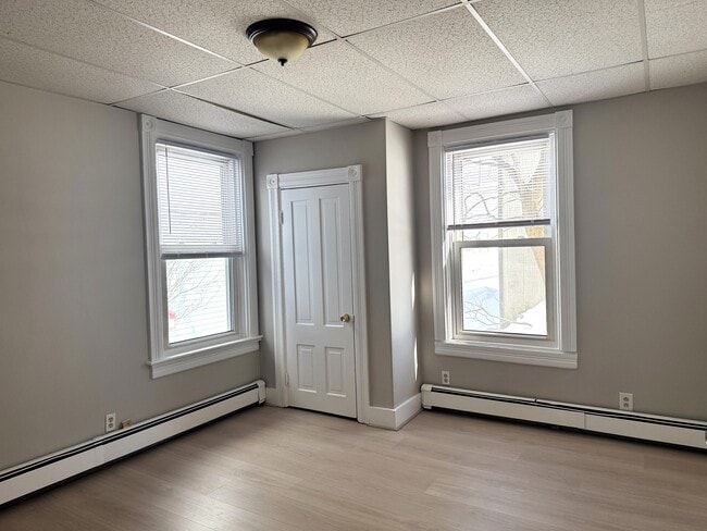 Photo - 580 Park Ave