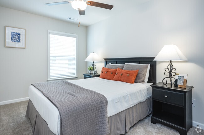 3BR, 2.5BA - 1735SF - Bedroom