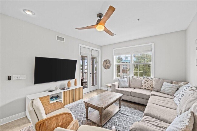 Photo - 104 Village Blvd Unit APT 625