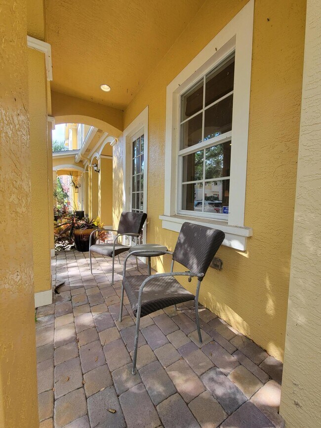 Photo - 142 Ennis Ln