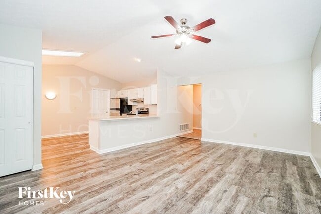 Photo - 2882 Torrey Pines Dr