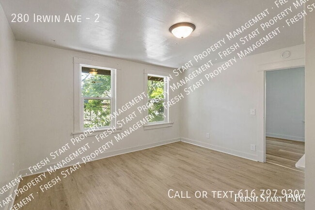 Photo - 280 Irwin Ave Unit 2
