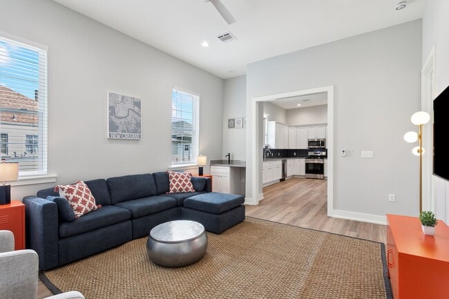 Photo - 7417 Burthe St Unit 2B