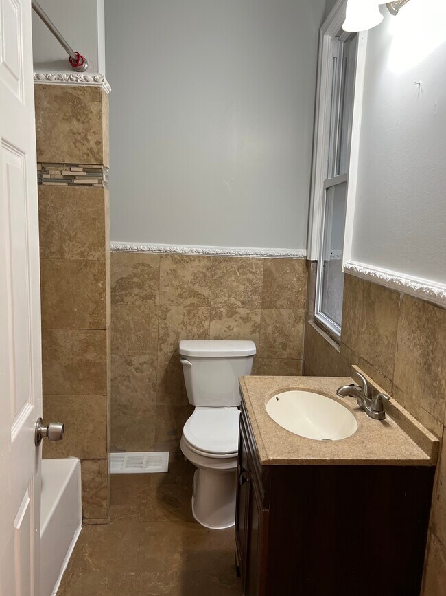 Photo - 3220 N Carlisle St Unit Apt 1