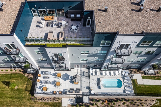 Sky Deck, Amenity Patio and Outdoor Pool | West St Paul New Apartments | The Westlyn