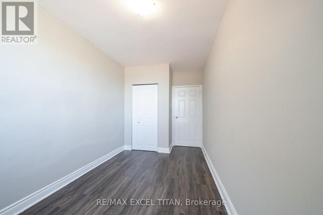 Photo - 468 Ottawa St N Unité 237C