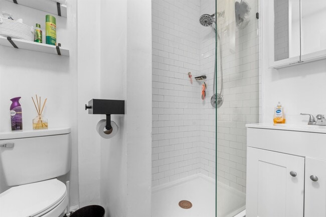 Photo - 4308 Grand Ave Unit 2