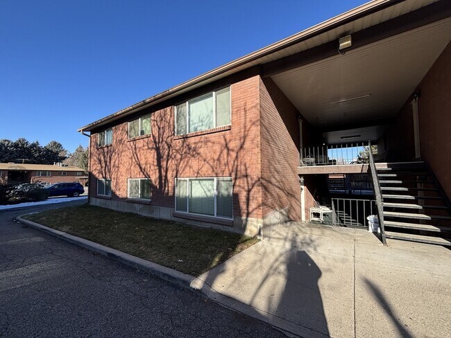 Photo - 4768 S Bonair St Unit 8