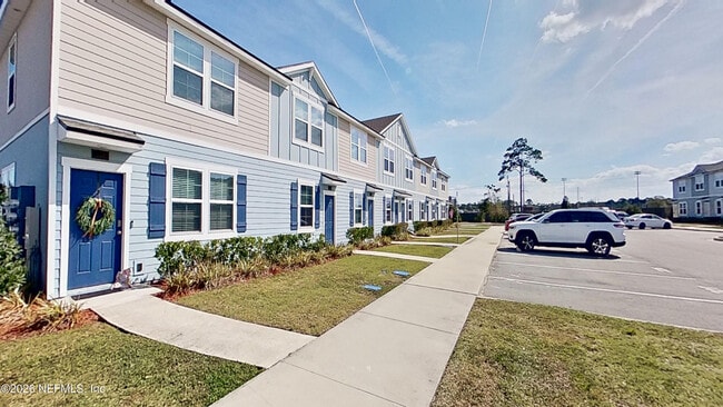 Photo - 106 Red House Cir