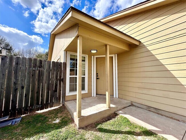 Photo - 510 Greenlawn Blvd