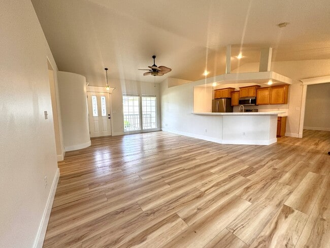 Photo - 1349 Tennessee Dr