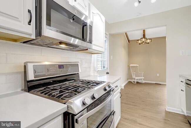 Photo - 2800 Joseph Makell Ct