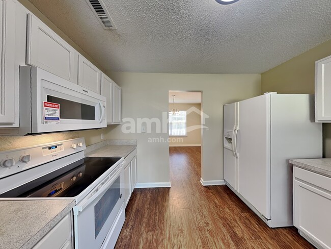 155 Camforth Dr