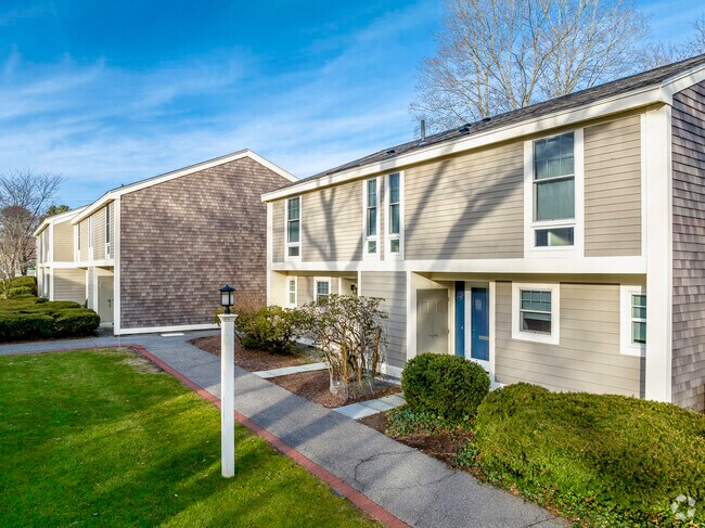 Photo - Linden Square Townhomes
