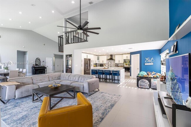 5008 NW 57th Way