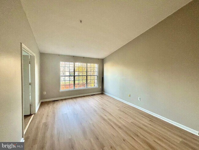 Photo - 12411 Carters Grove Pl