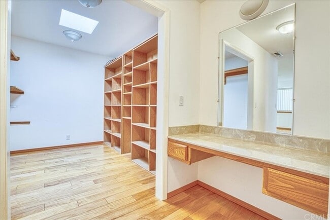 Photo - 5 Bedroom 3-bathroom Large single level home!