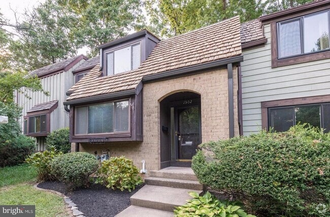 Building Photo - 1502 Farsta Ct Rental