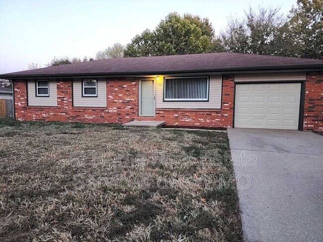 Photo - 206 N Oakwood Ave House