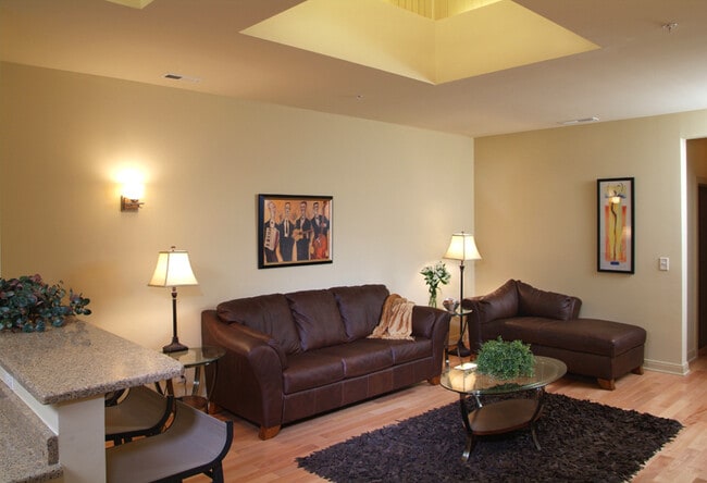 Photo - Shoemaker Building