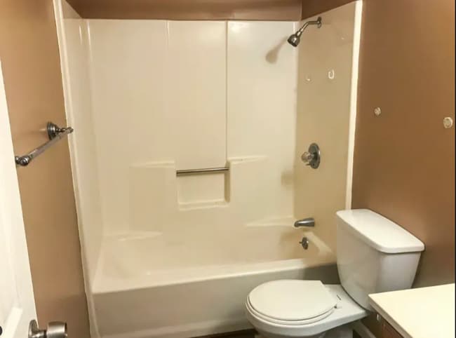 Photo - 5516 NW Cimarron Dr Unit Upper