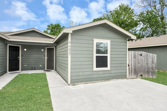 Photo - 9027 Madera Rd