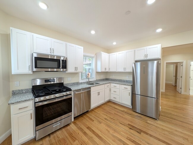 Photo - 22 Holyoke Rd Unit 2
