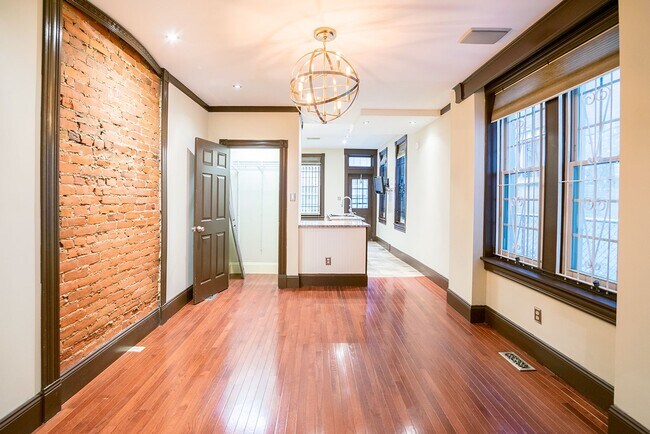 Photo - Charming Three Bed Point Breeze Townhome