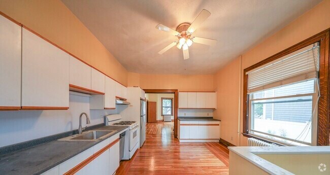 Building Photo - 22 Grand View Ave Unit 1 Rental