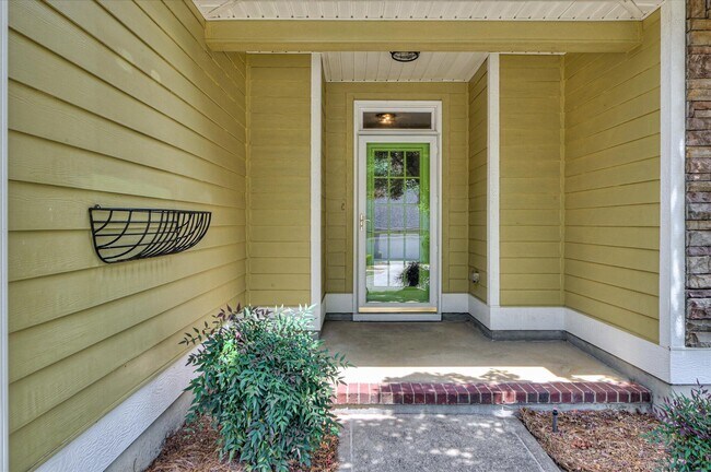 Photo - 2037 Magnolia Pkwy