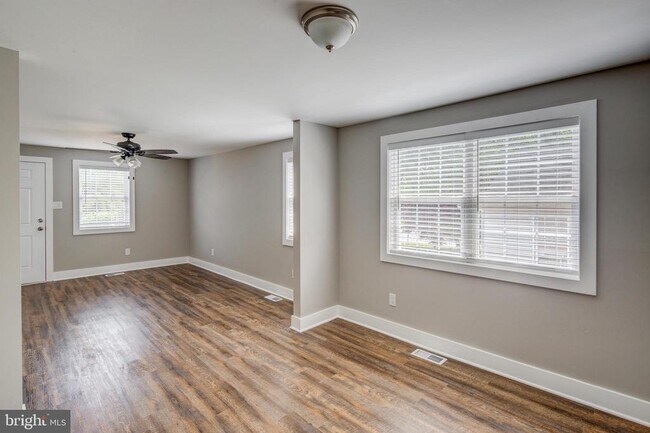 Photo - 412 S Charleston Ave Unit A