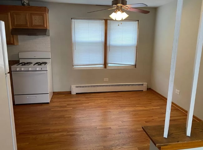 Photo - 6805 W Montrose Ave Unit 2