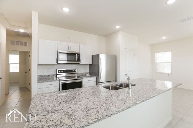 Photo - 18443 Conquistador Dr