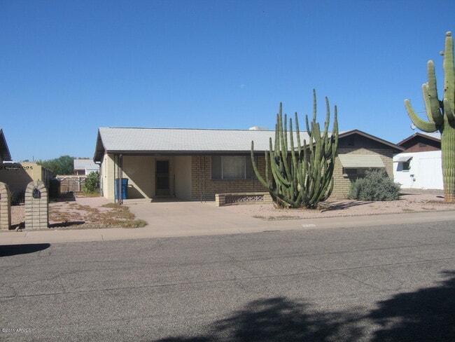 Building Photo - 1446 S Palo Verde Dr Rental