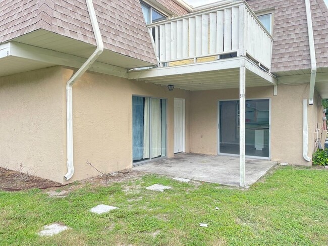 Building Photo - 1193 CR 463 Rental