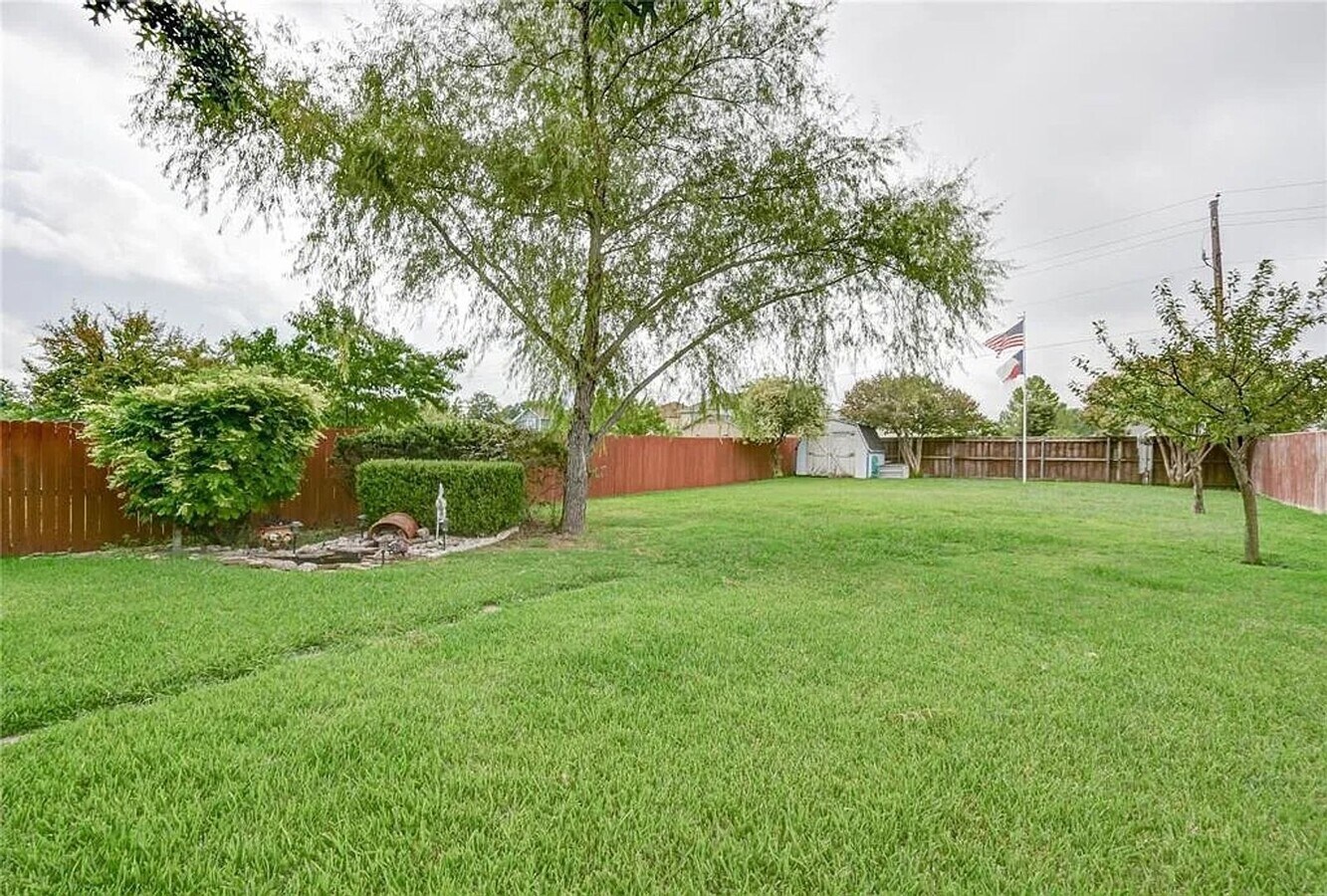 Photo - 4022 Wiltshire Dr