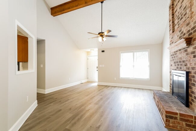 Photo - 5406 Branch St