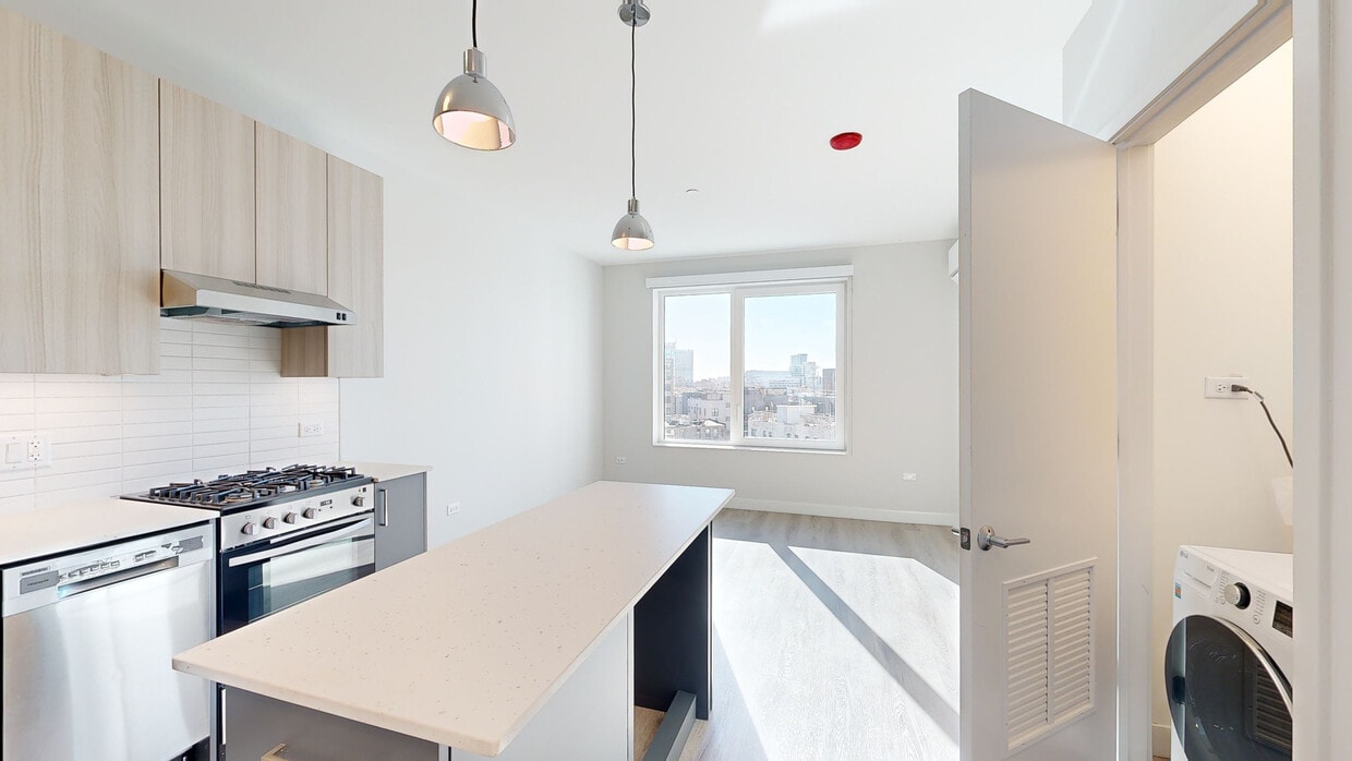 Photo - Inspire West Town Apartments