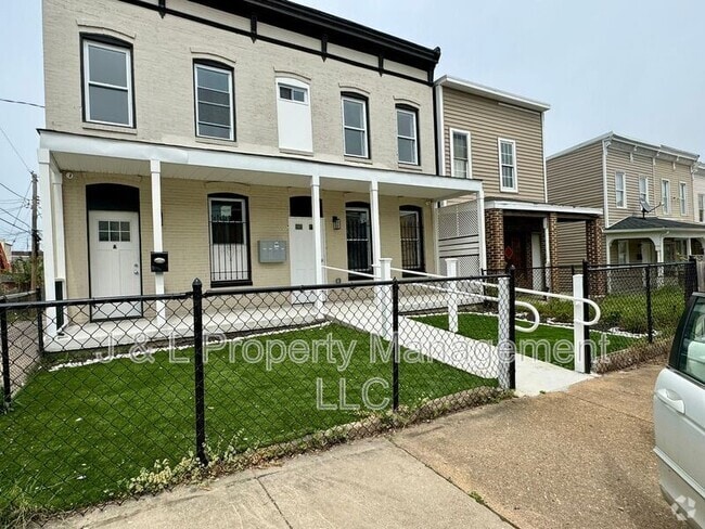 Building Photo - 1602 Cypress St Unit A Rental